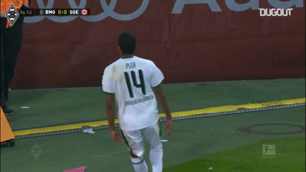 Pléa's first home goal for Borussia Mönchengladbach